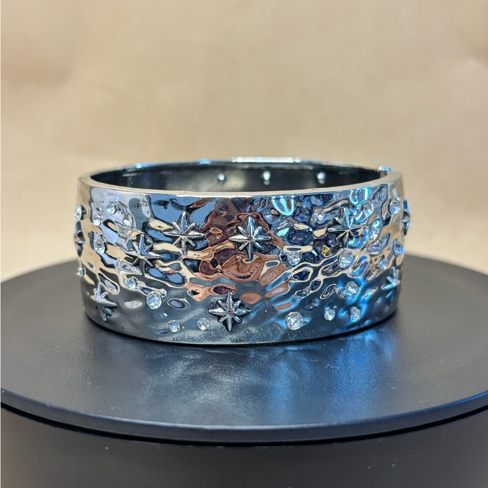 Paparazzi Silver Starburst Bracelet